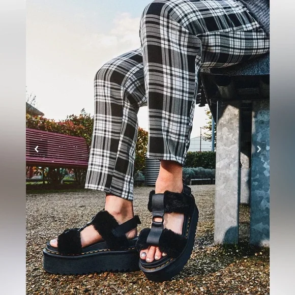 Dr. Martens Francis Fluffy F Fur Leather Sandals, Black, Like New, Size 7-8 /38 - Picture 2 of 11